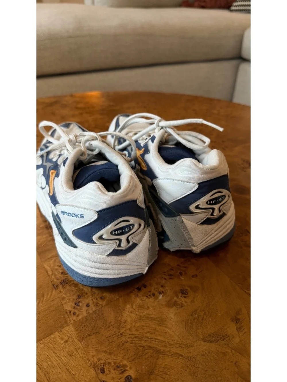 Brooks HP-57 Men's Running Shoes Size 9.5